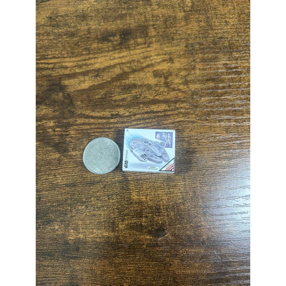 ZURU 5 Surprise Disney Mini Brands Store Edition Star Wars Millennium Falcon 35